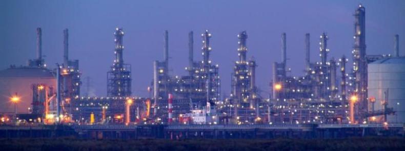 A pre dawn view of the Oil Refinery at Teesmouth. - (c)FreeFoto.com